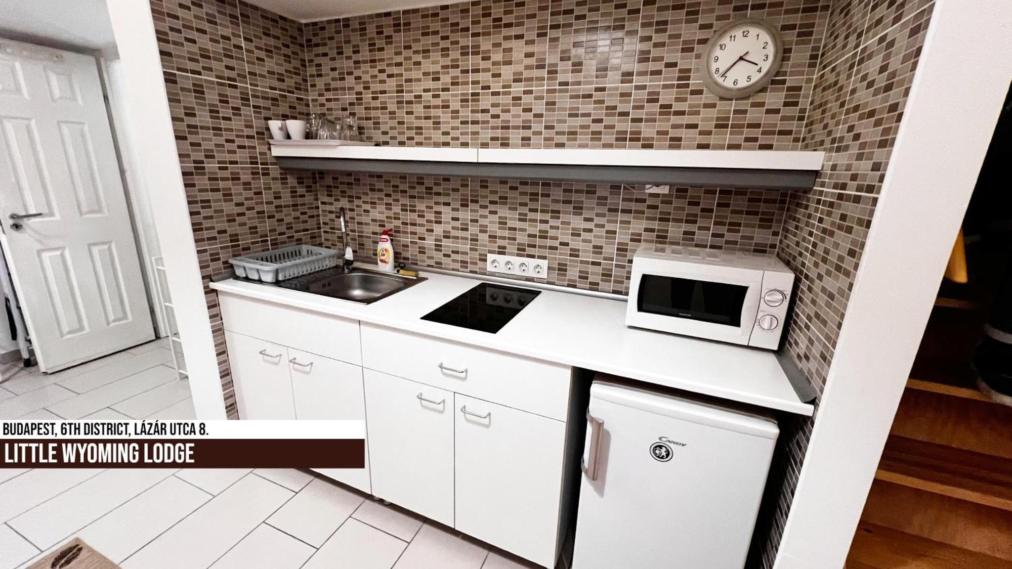 Little Americas Wyoming Lodge Apartment Budapest Exterior photo